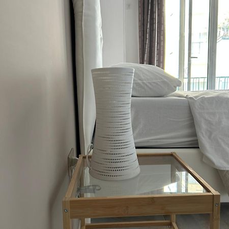 Happy Fly Now Bed & Breakfast Naples Exterior photo